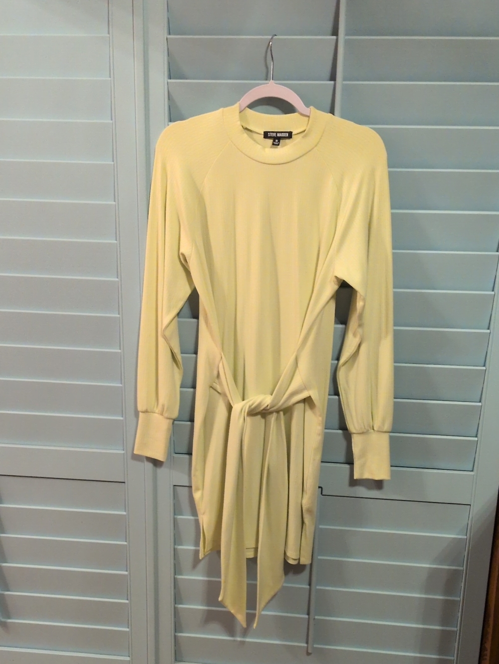 Steve Madden Pale Yellow Long-Sleeve Tie-Waist Dress